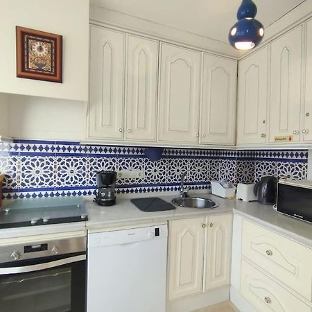 Beautiful 2 Bedroom In Calle Carabeo, نيرخا المظهر الخارجي الصورة