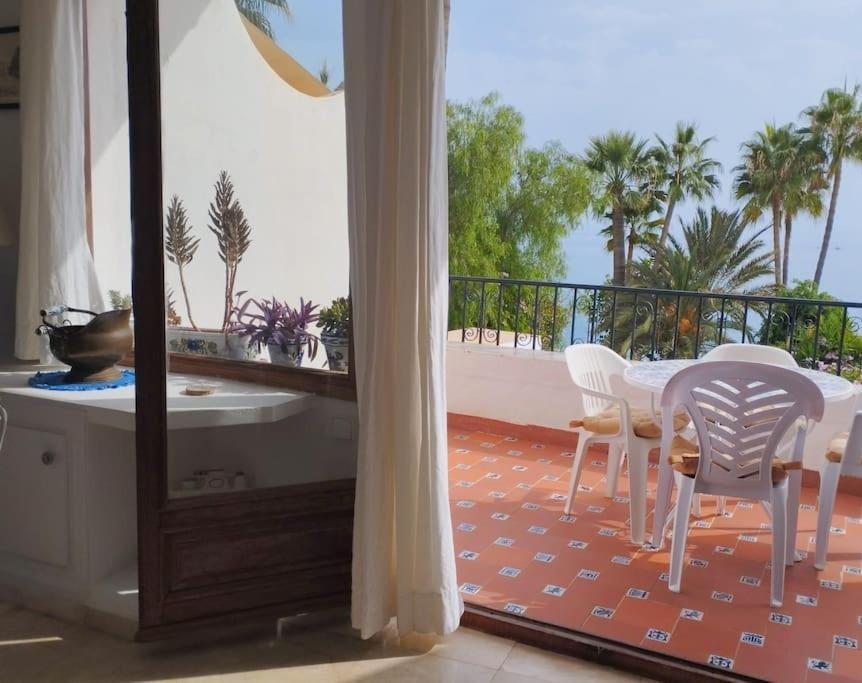 Beautiful 2 Bedroom In Calle Carabeo, نيرخا المظهر الخارجي الصورة