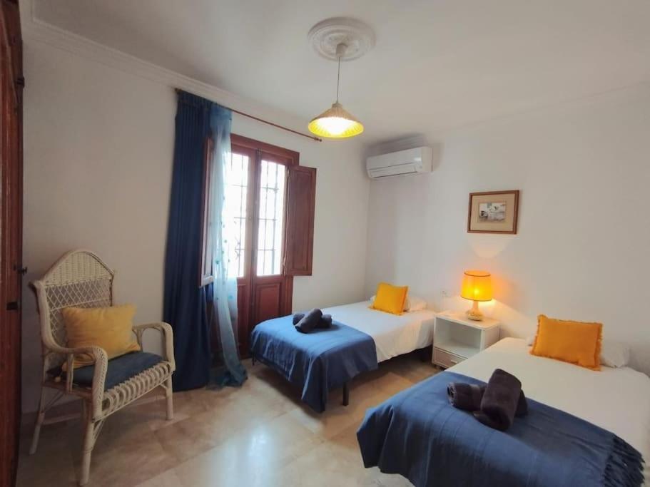 Beautiful 2 Bedroom In Calle Carabeo, نيرخا المظهر الخارجي الصورة